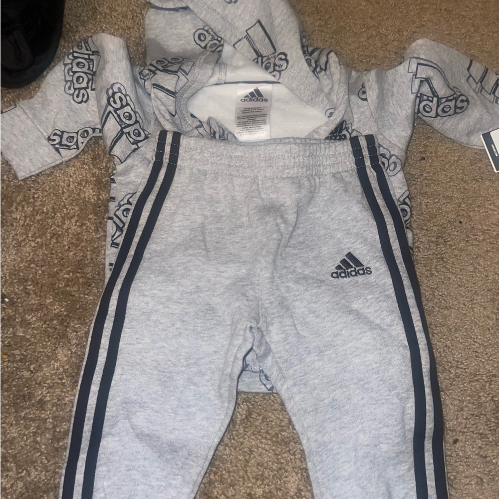 Adidas set 6m